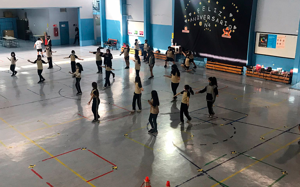 ¡Volvieron los bailes típicos! Nuestros alumnos trabajan en la Unidad de Folclore de manera presencial