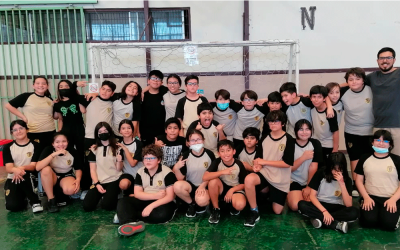 Alumnas y alumnos del Taller de Balonmano enfrentaron a la Academia Tarapacá
