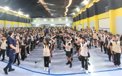 Día internacional de la Mujer fue conmemorado en nuestro colegio